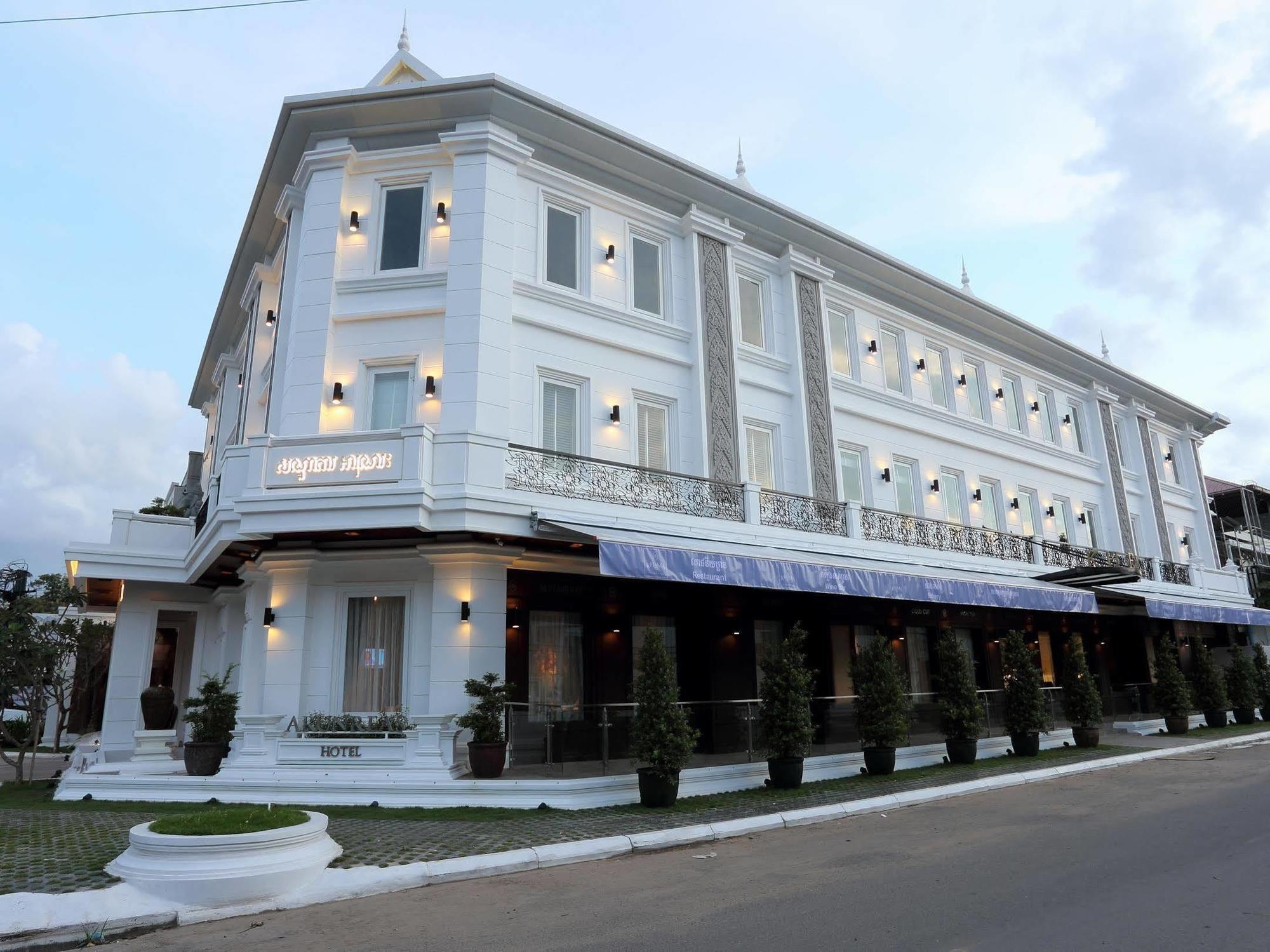 Arunreas Hotel Phnom Penh Exteriör bild